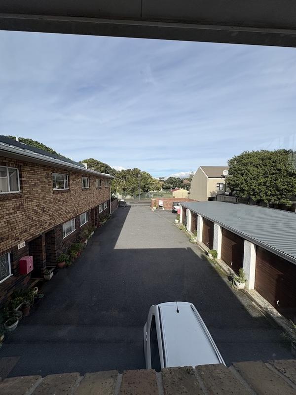 To Let 3 Bedroom Property for Rent in Rondebosch Western Cape